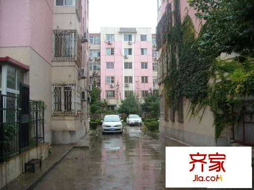 龙兴园中区外景图小区门口