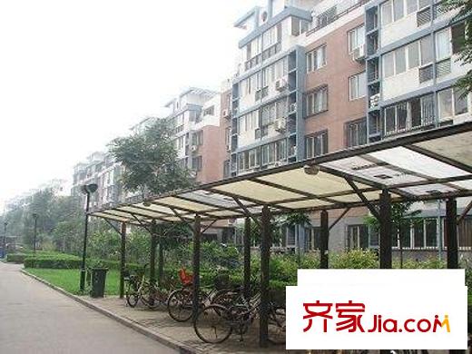 龙跃苑三区配套图自行车房