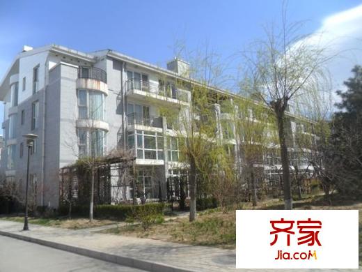 汤泉逸墅外景图