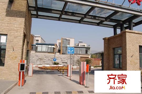 果岭小镇外景图果岭绿墅实景图