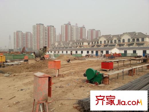 融科钧廷周边-幼儿园建设中