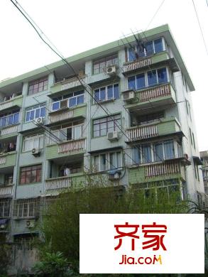 東一小區(qū)外景圖 