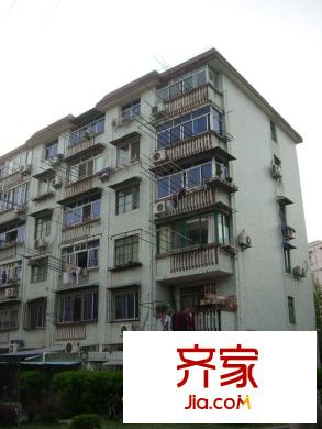 東一小區(qū)外景圖 