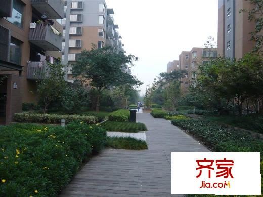 万科朗润园外景图