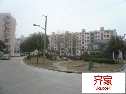 梅花路768弄小區(qū)外景圖梅花路768弄 