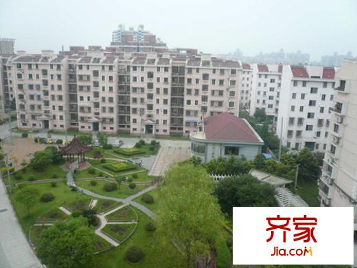 梅花路768弄小區(qū)外景圖梅花路768弄 