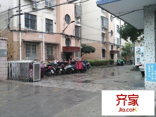 航华三村三街坊外景图
