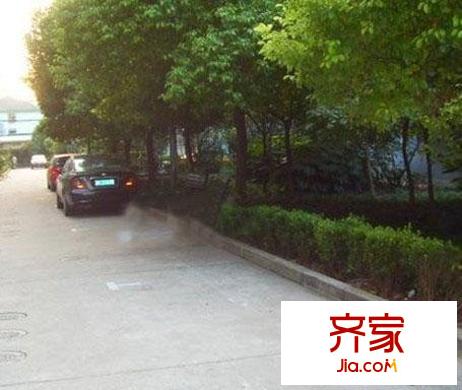 芳草路352弄小區(qū)外景圖芳草路352弄   