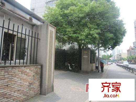 光启公寓外景图