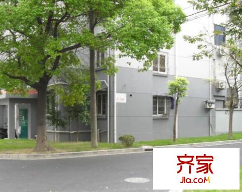 龙柏七村外景图