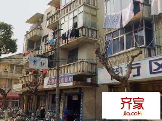 蔷薇二村外景图
