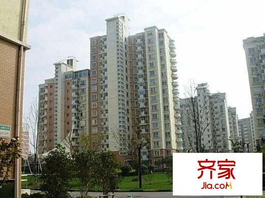 凌高小區(qū)外景圖 