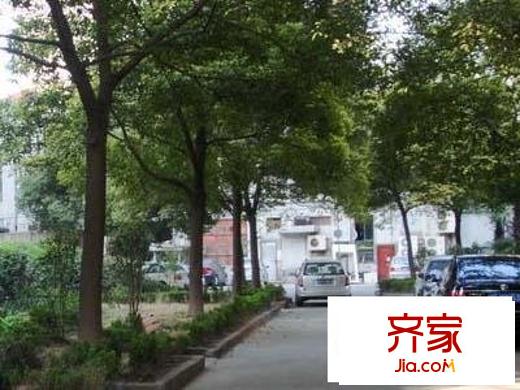 凌高小區(qū)