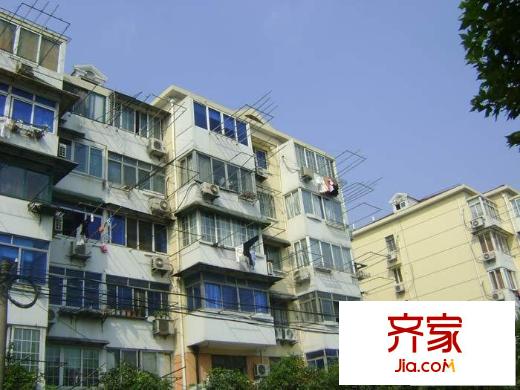 恒达公寓外景图