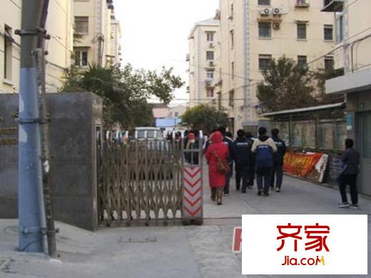 安臨小區(qū)外景圖上海  