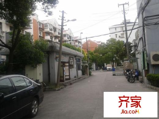 由由六村外景圖 