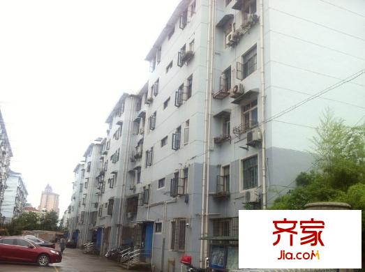 由由六村外景圖 