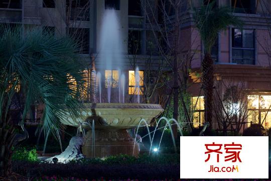 中邦大都會(huì)小區(qū)夜景