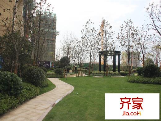 保利翡丽公馆小区实景(2014.10)