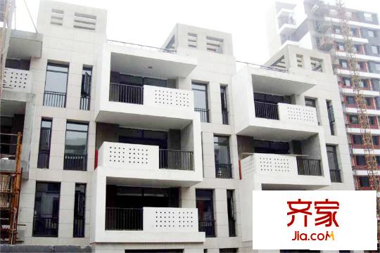 臨港藍(lán)色城邦別墅外景圖疊加外立面（2010.5）