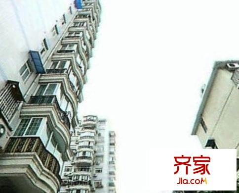 雪城公寓外景图