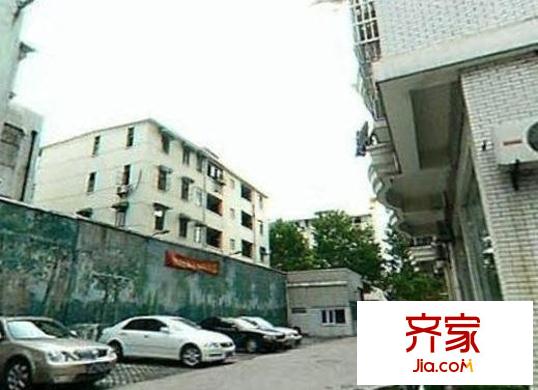 雪城公寓外景图