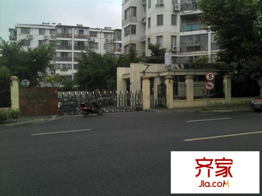 浦發(fā)綠城1960弄小區(qū)外景圖 