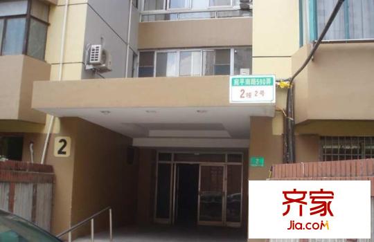 爱建大厦公寓外景图上海 爱建大厦