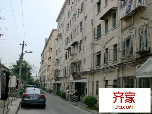 凌三小區(qū)外景圖 