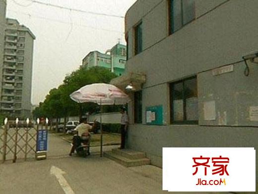 延铁家园外景图