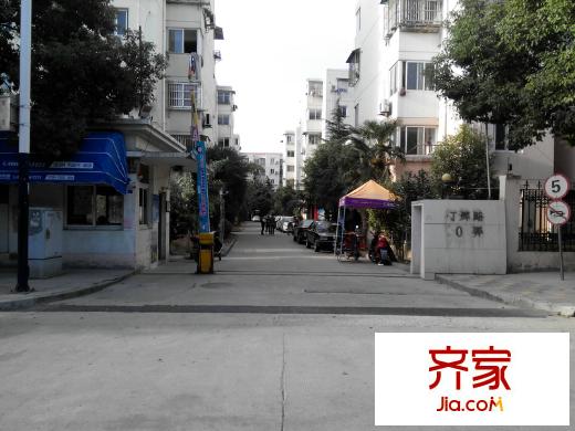 银春小区外景图