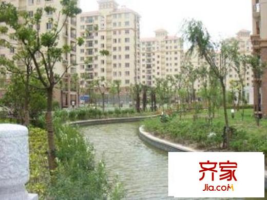 南新西園外景圖