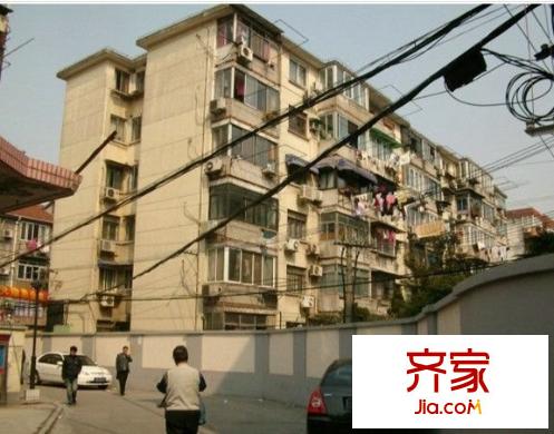 天山四村外景图