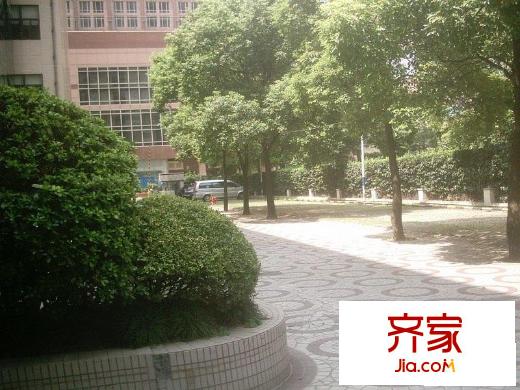 眾城公寓