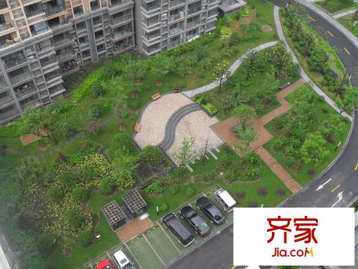 天山华庭外景图