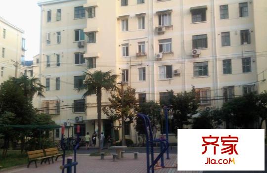 學前一村外景圖