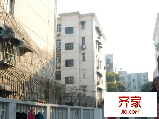 虹城公寓外景图上海
