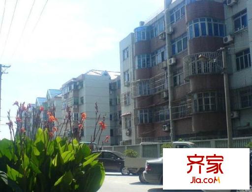 前哨路198弄小區(qū)外景圖