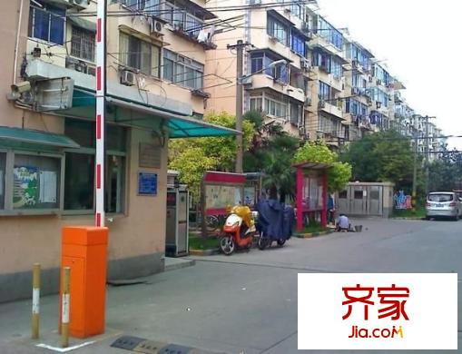 南新四村外景圖 