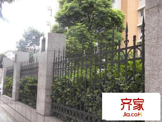 濱江龍居苑