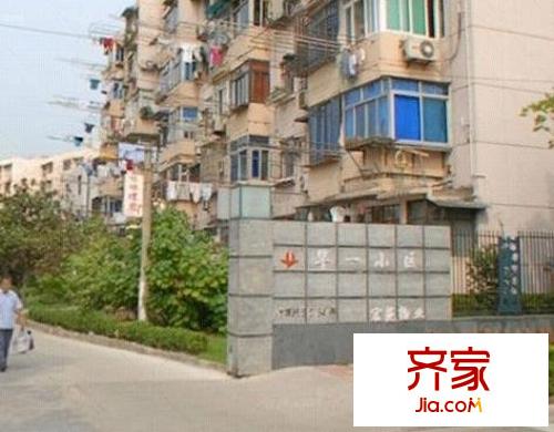 华一小区外景图