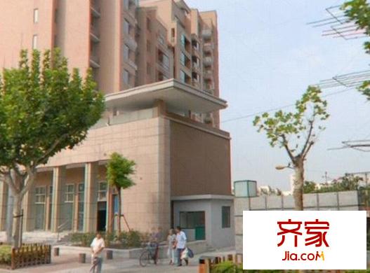 华一小区外景图