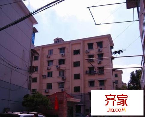 虹储小区外景图