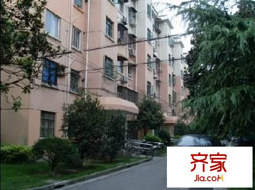 报春一村外景图