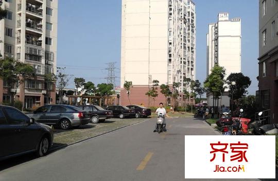 中凌濱江苑外景圖 