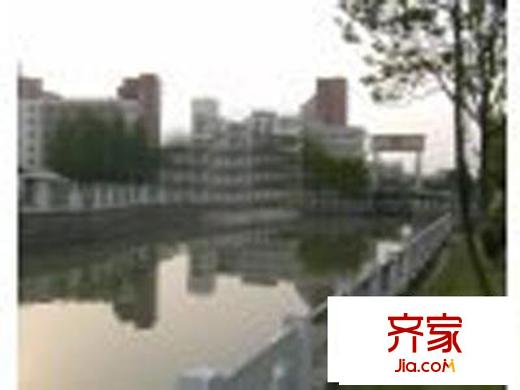 报春三村外景图