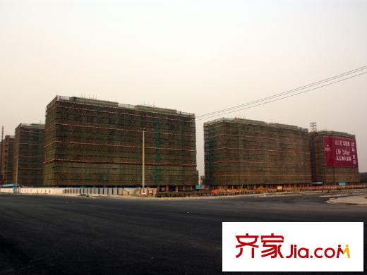 三湘七星府邸配套图东侧建筑工地(2013-02)