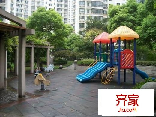 秋水云庐外景图
