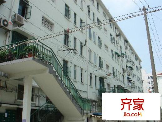 成山小區(qū)外景圖上海  
