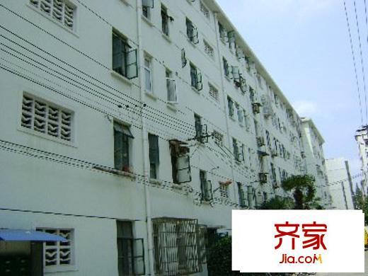 成山小區(qū)外景圖上海  